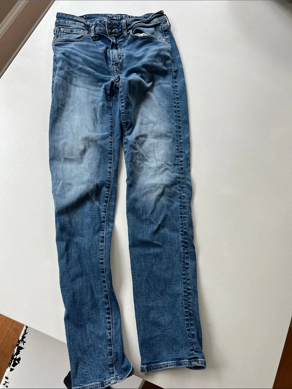 American Eagle Outfitters Slim Straight Blue Jeans